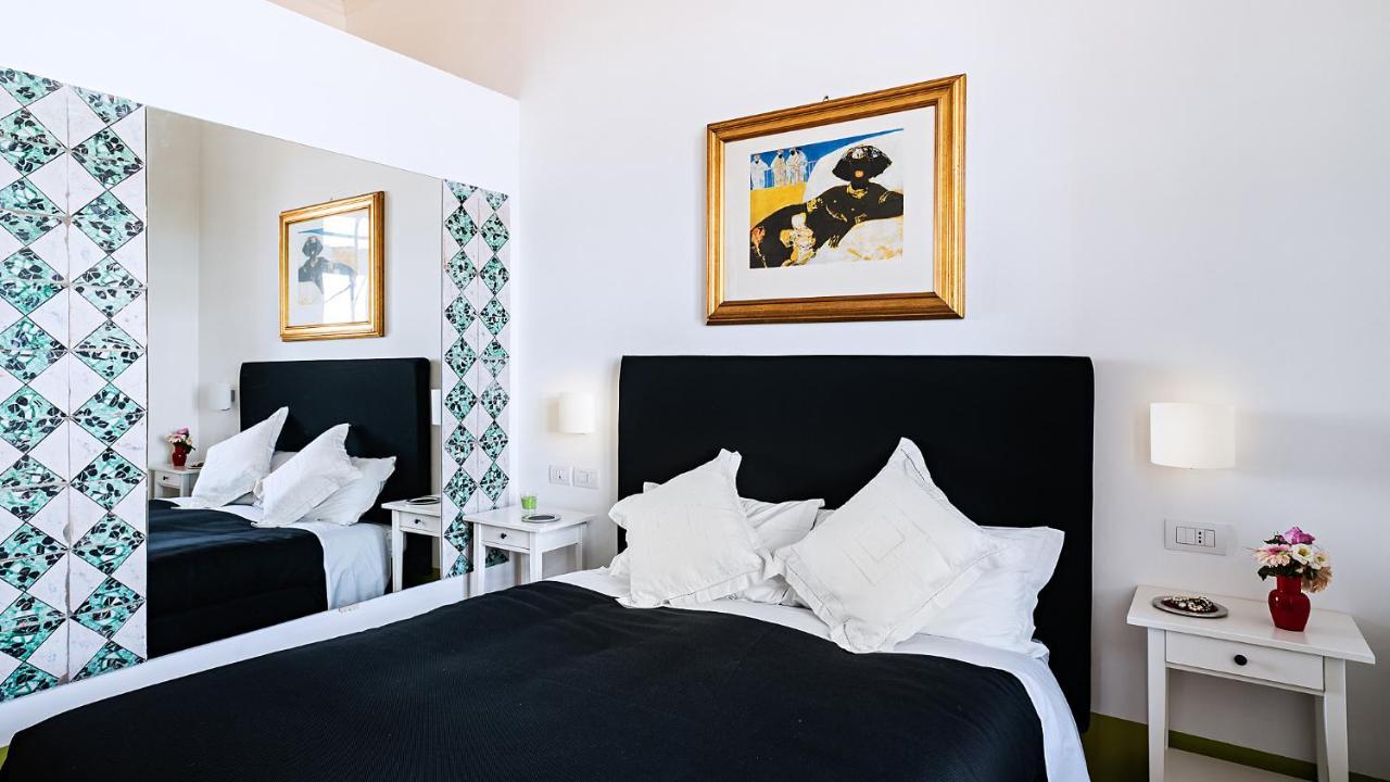 מלון סלרנו Donna Giulia, Luxury House מראה חיצוני תמונה