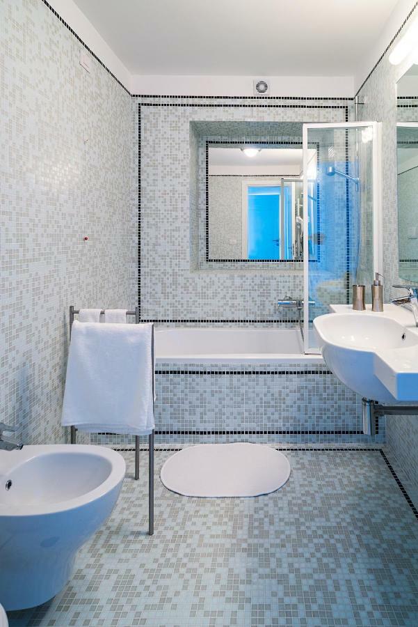 מלון סלרנו Donna Giulia, Luxury House מראה חיצוני תמונה