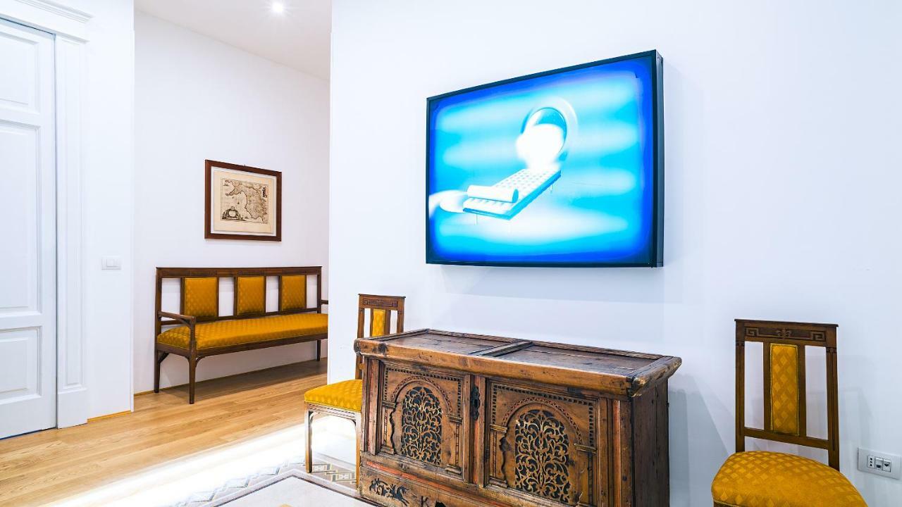 מלון סלרנו Donna Giulia, Luxury House מראה חיצוני תמונה